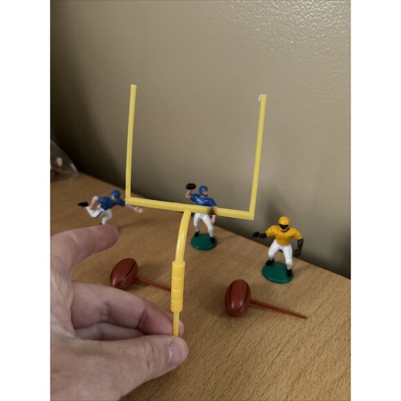 Deco Pac Football Cake Cupcake Topper Set Players Goals FootBall Preowned - Picture 2 of 6